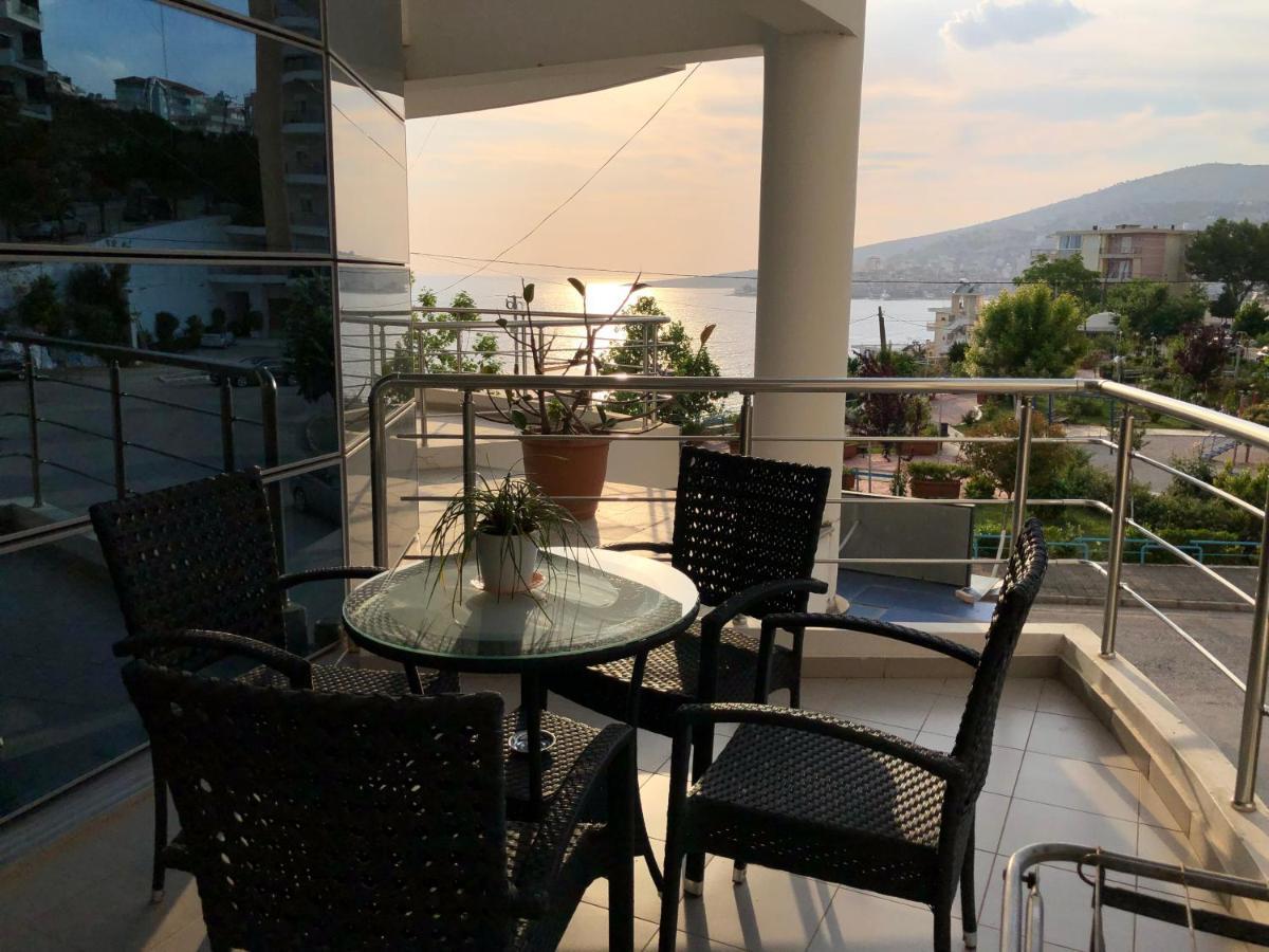 Lorenso Guest House Sarandë Exterior foto